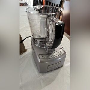 Cuisinart 7-Cup Food Processor